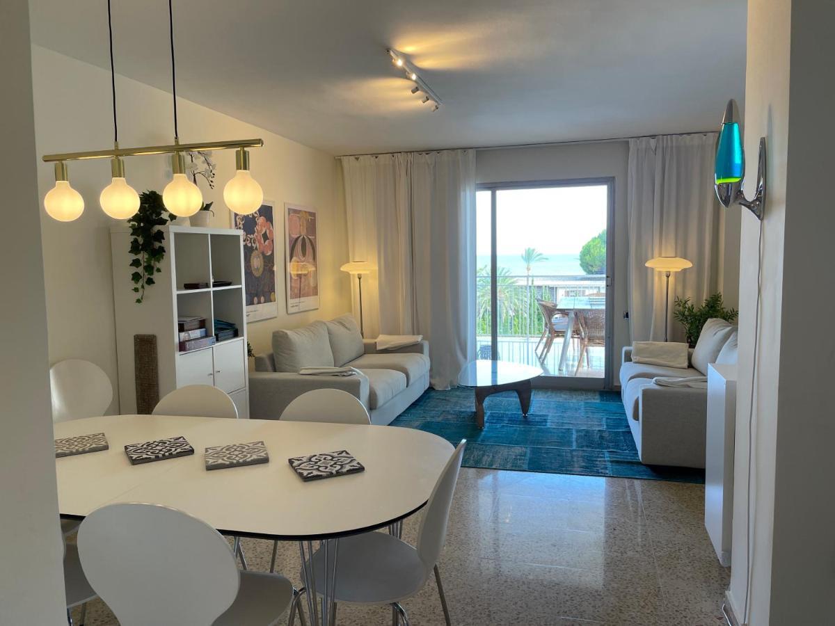 Epis - Large Luxury Apartment With Sea View ベニカシム エクステリア 写真