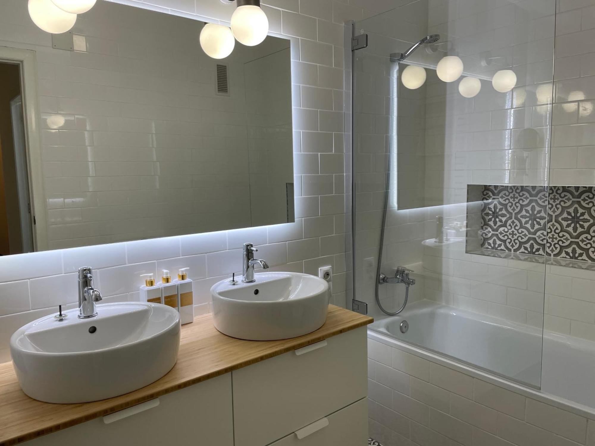 Epis - Large Luxury Apartment With Sea View ベニカシム エクステリア 写真